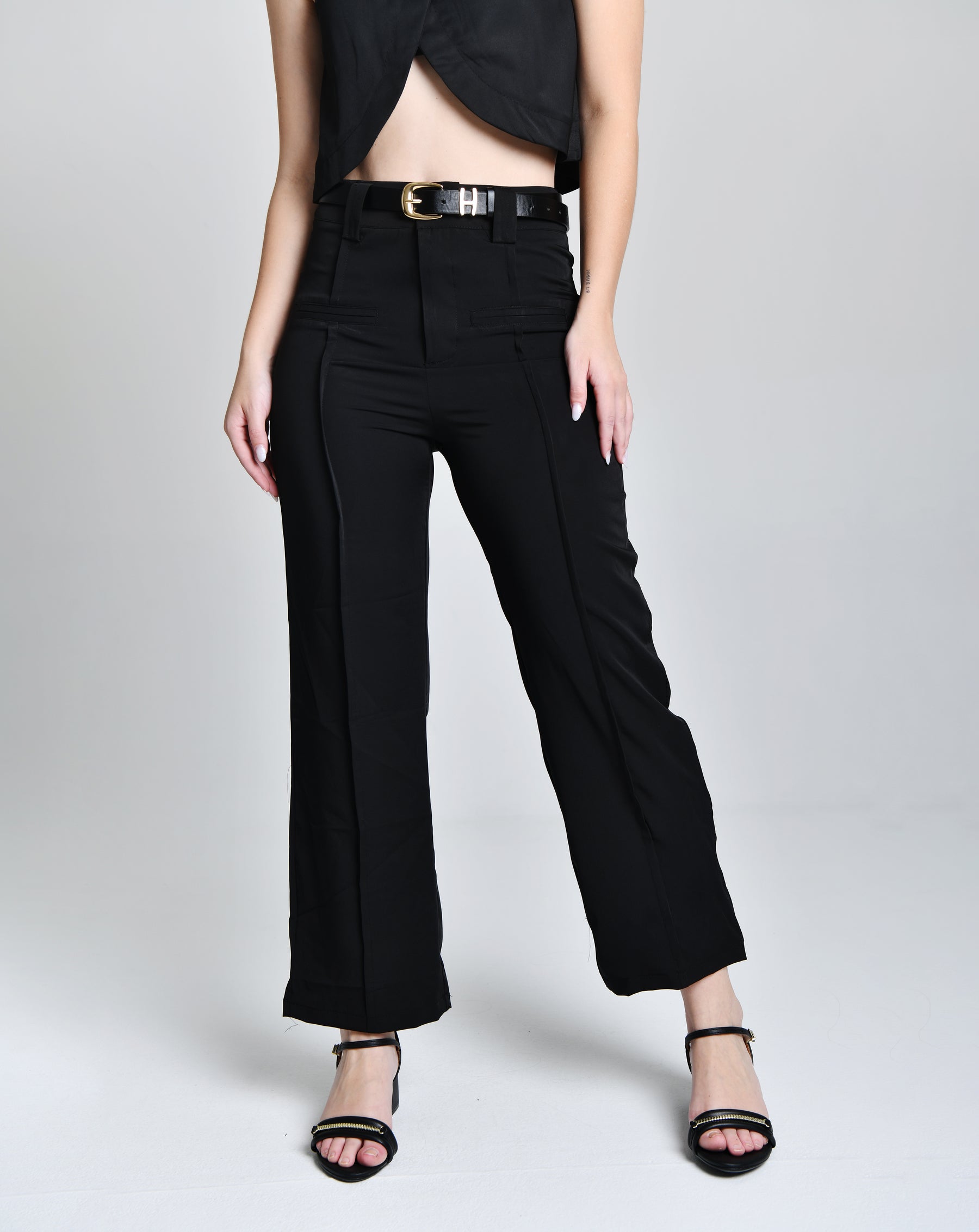 Calça Alfaiataria Bolso Faca