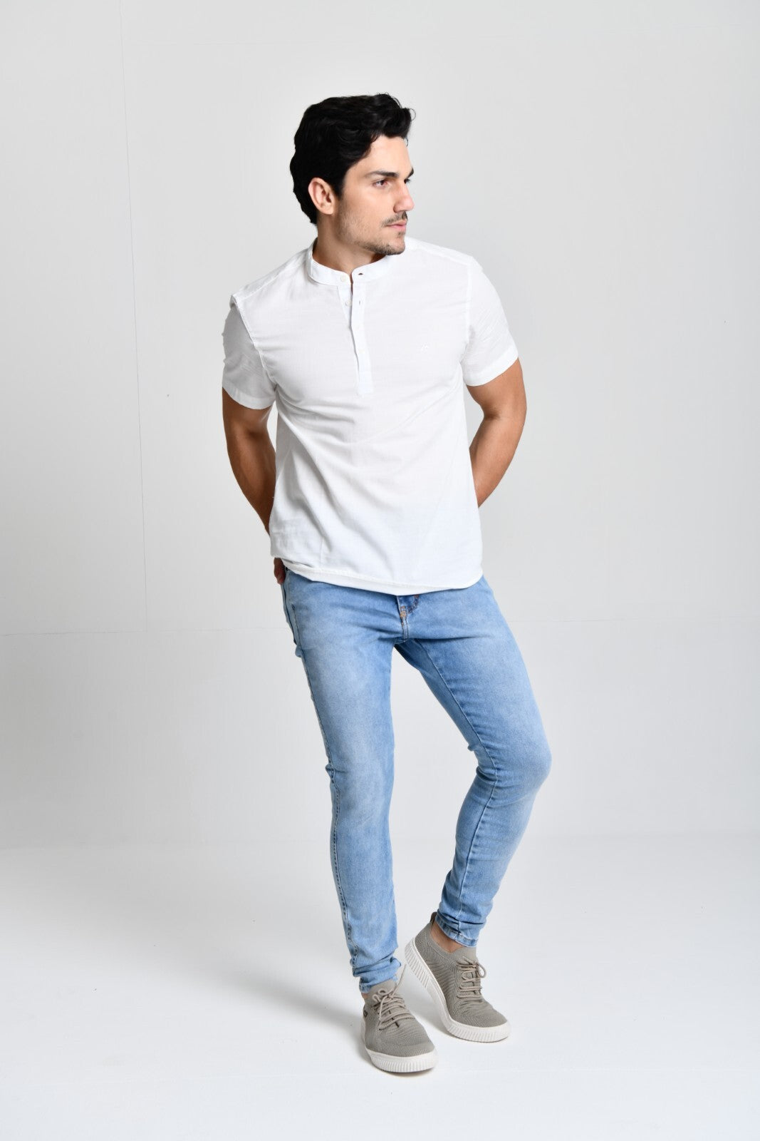 Camisa Gola Padre Manga Curta Branca cod 000537