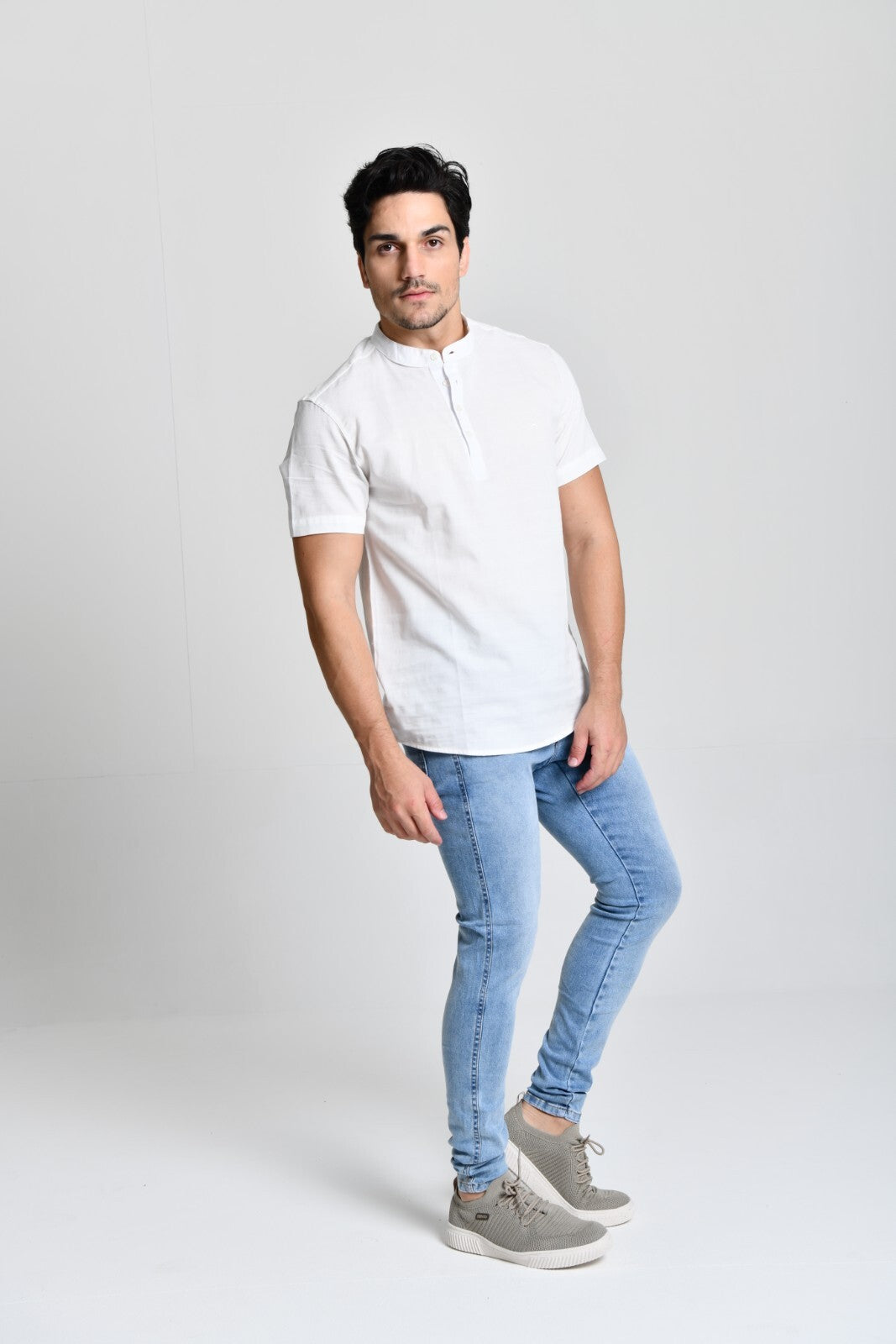 Camisa Gola Padre Manga Curta Branca cod 000537