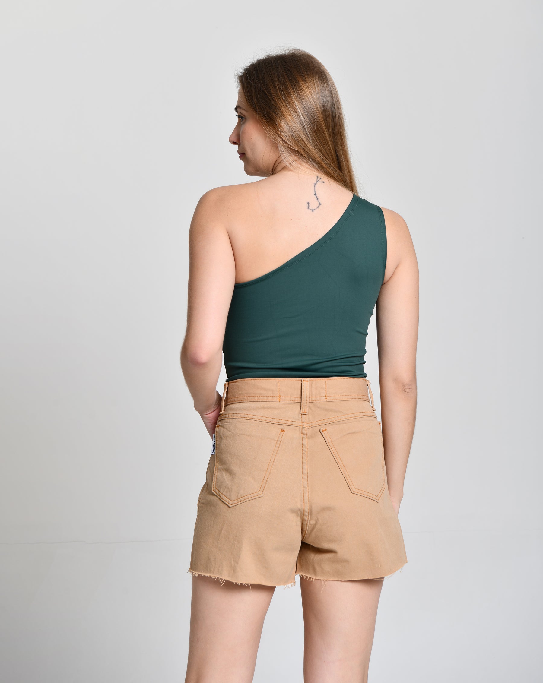 Short Fem Burguês Linha Mom Nude cod 000337