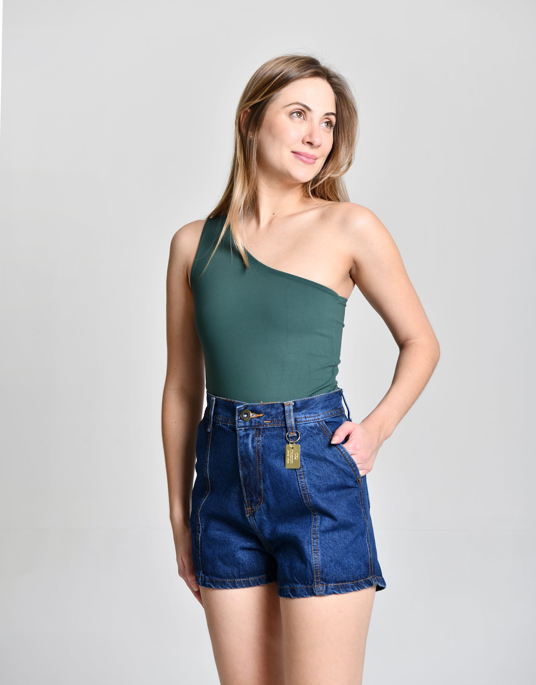 Short Fem Linha Mom Basic HiLL cod 6000639