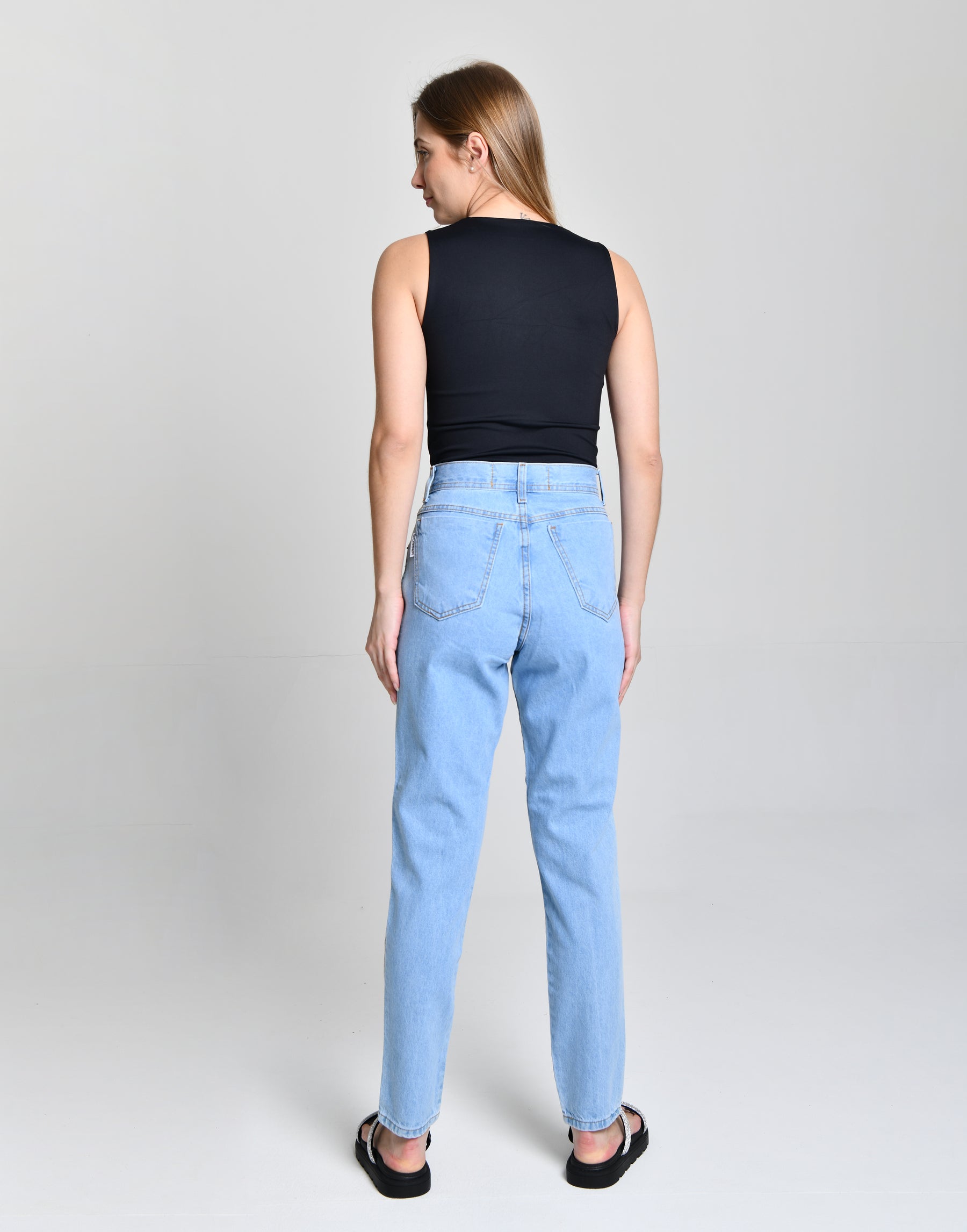 Calça Jeans Claro Linha Mom cod 000343