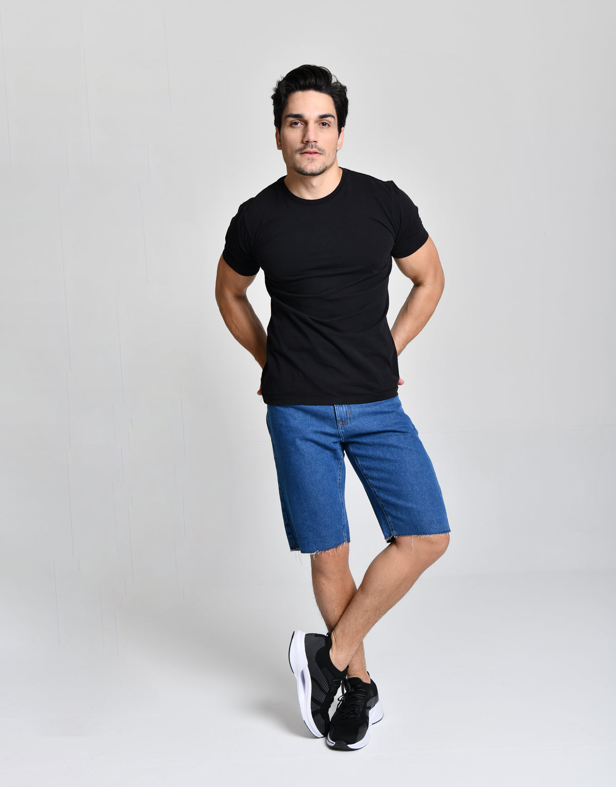 Camisa Básica Preta Hill 100% Algodão cod 000512