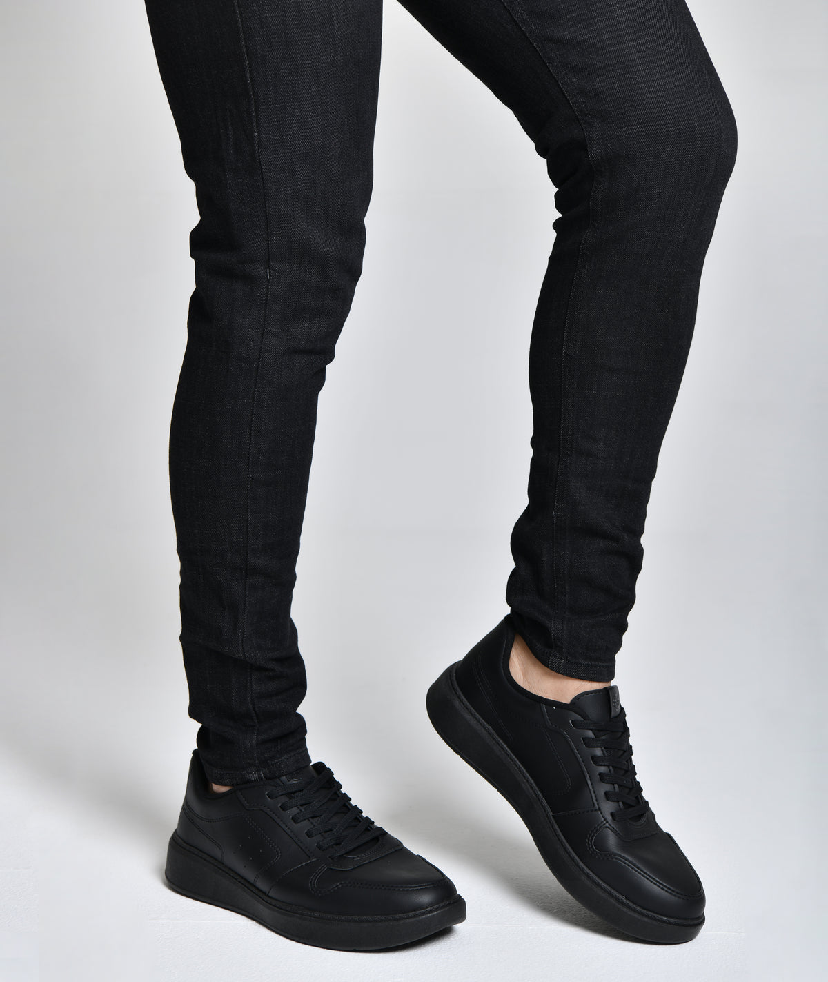 Tênis All Black HiLL cod 000822