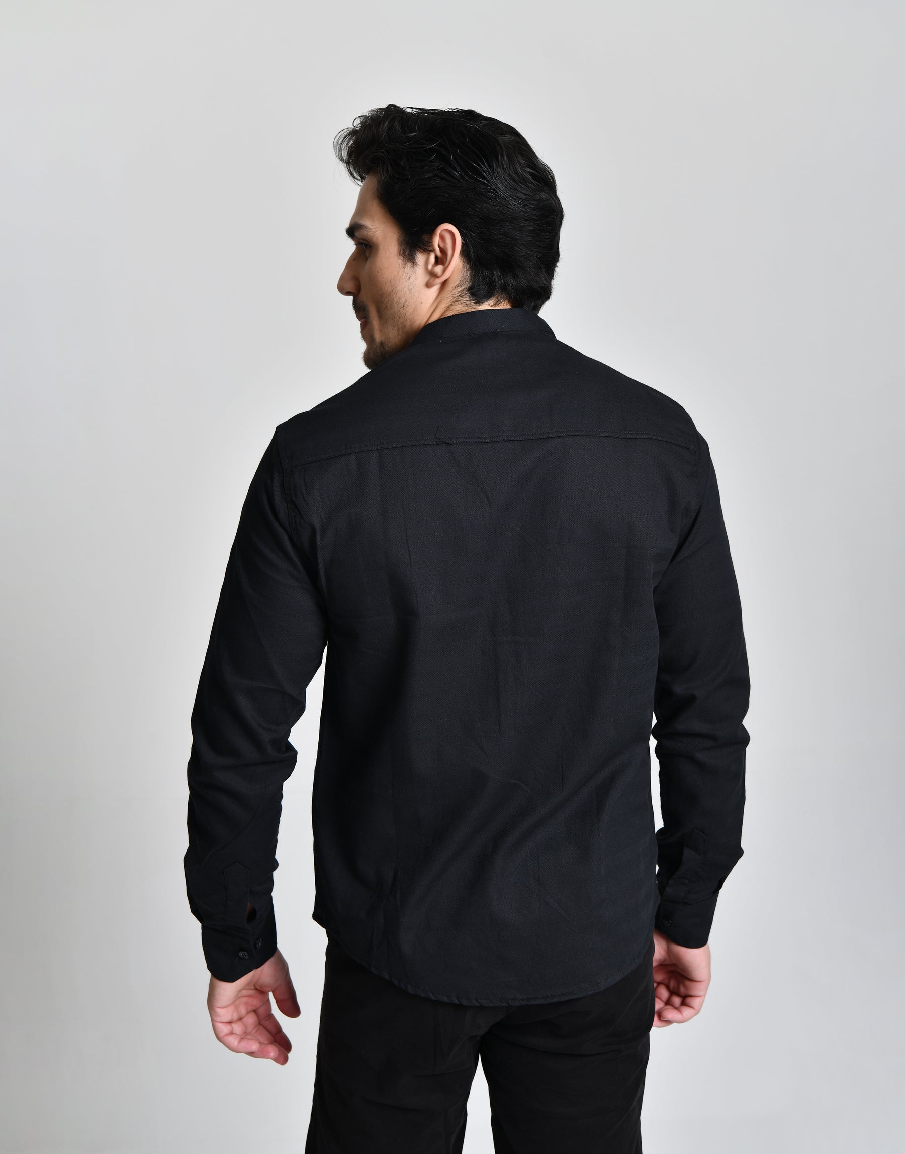 Camisa Gola Padre Manga Longa Preto cod 000556