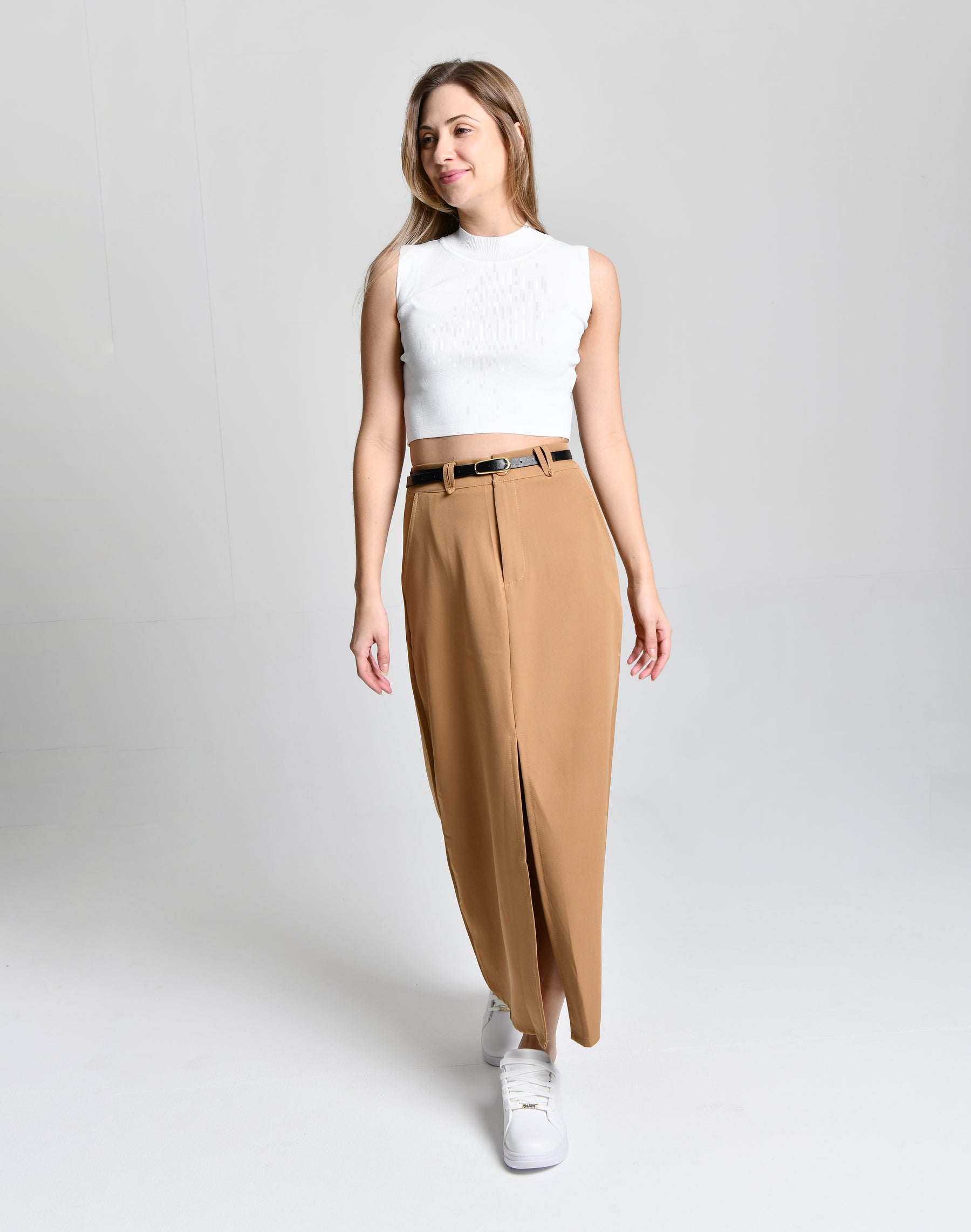 Cropped White HiLL cod 000642
