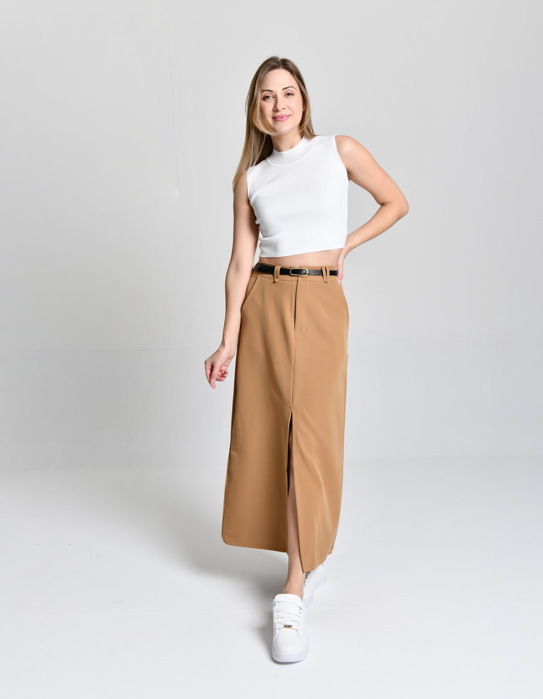 Cropped White HiLL cod 000642