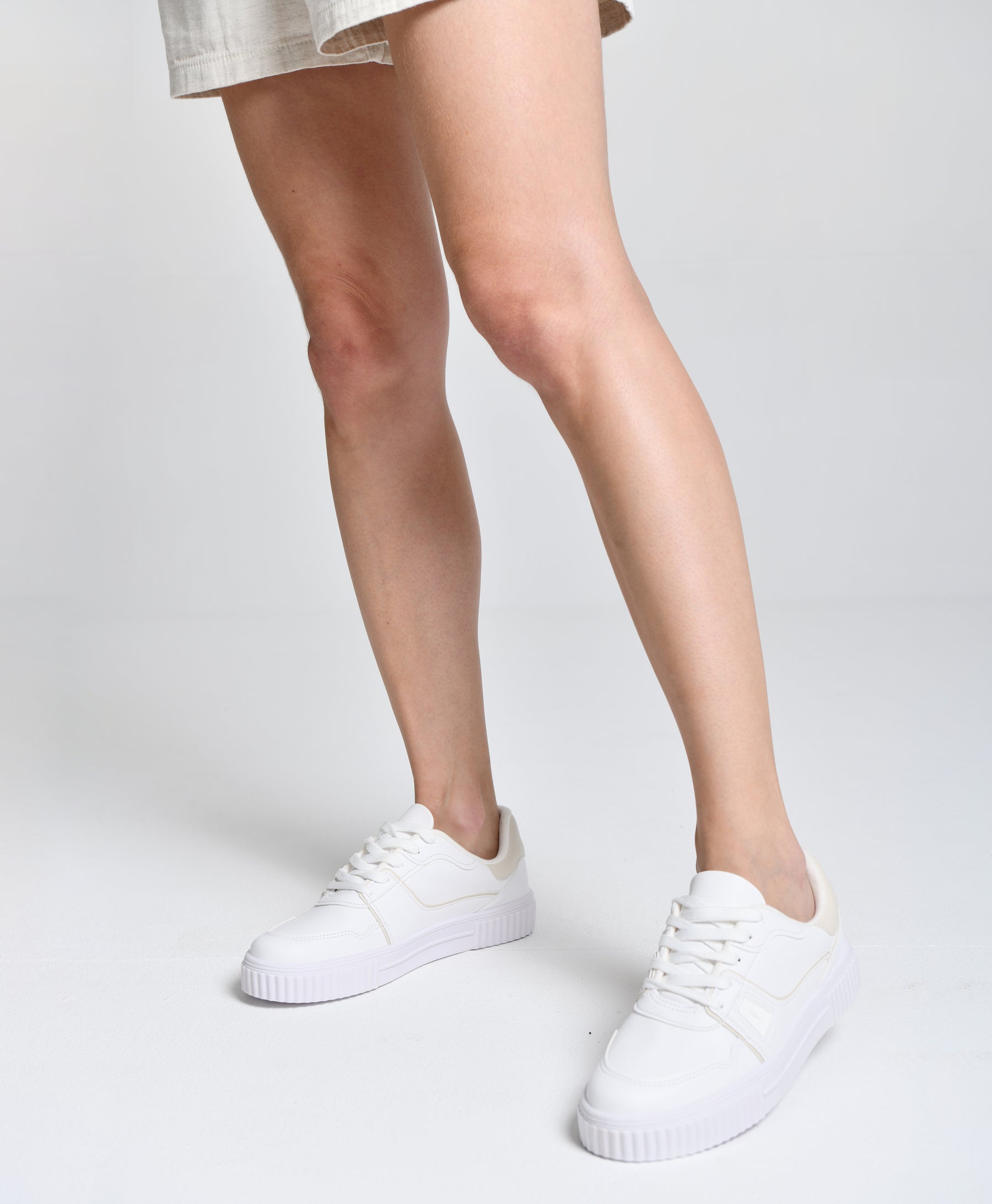 Tênis All White Alto Padrão cod 000761