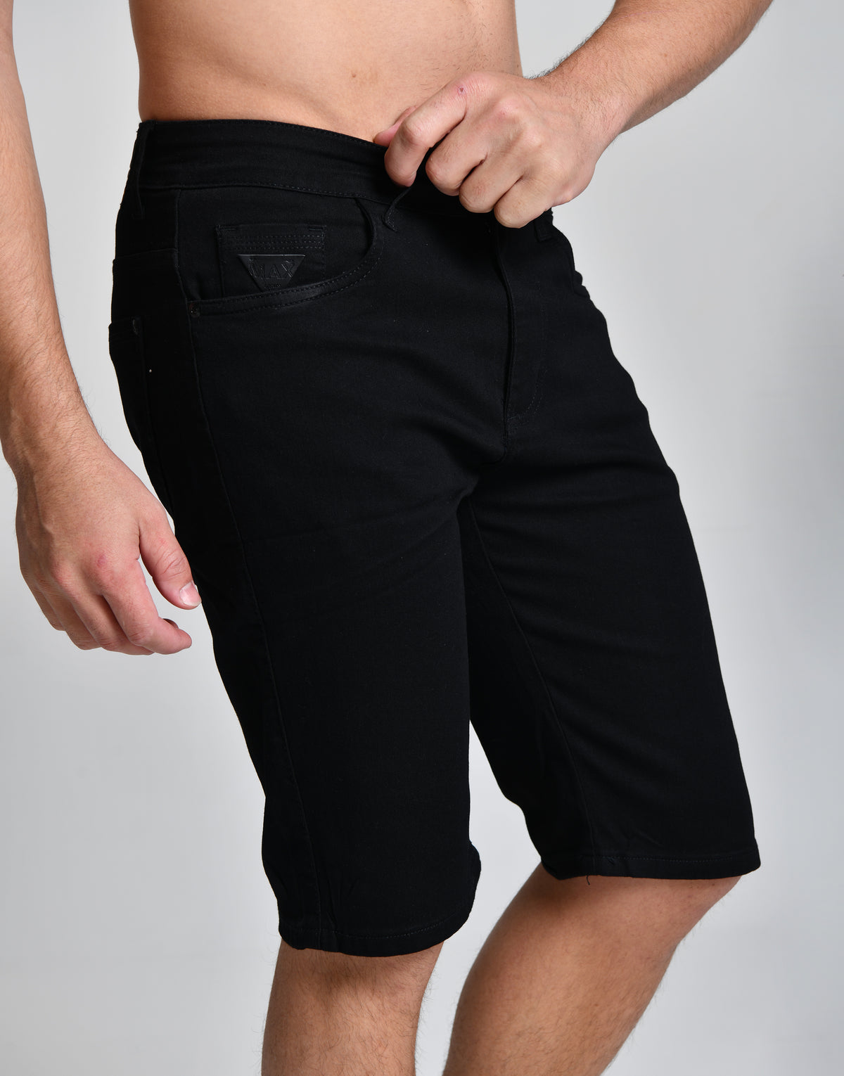 Bermuda Tradicional Preta cod 000009