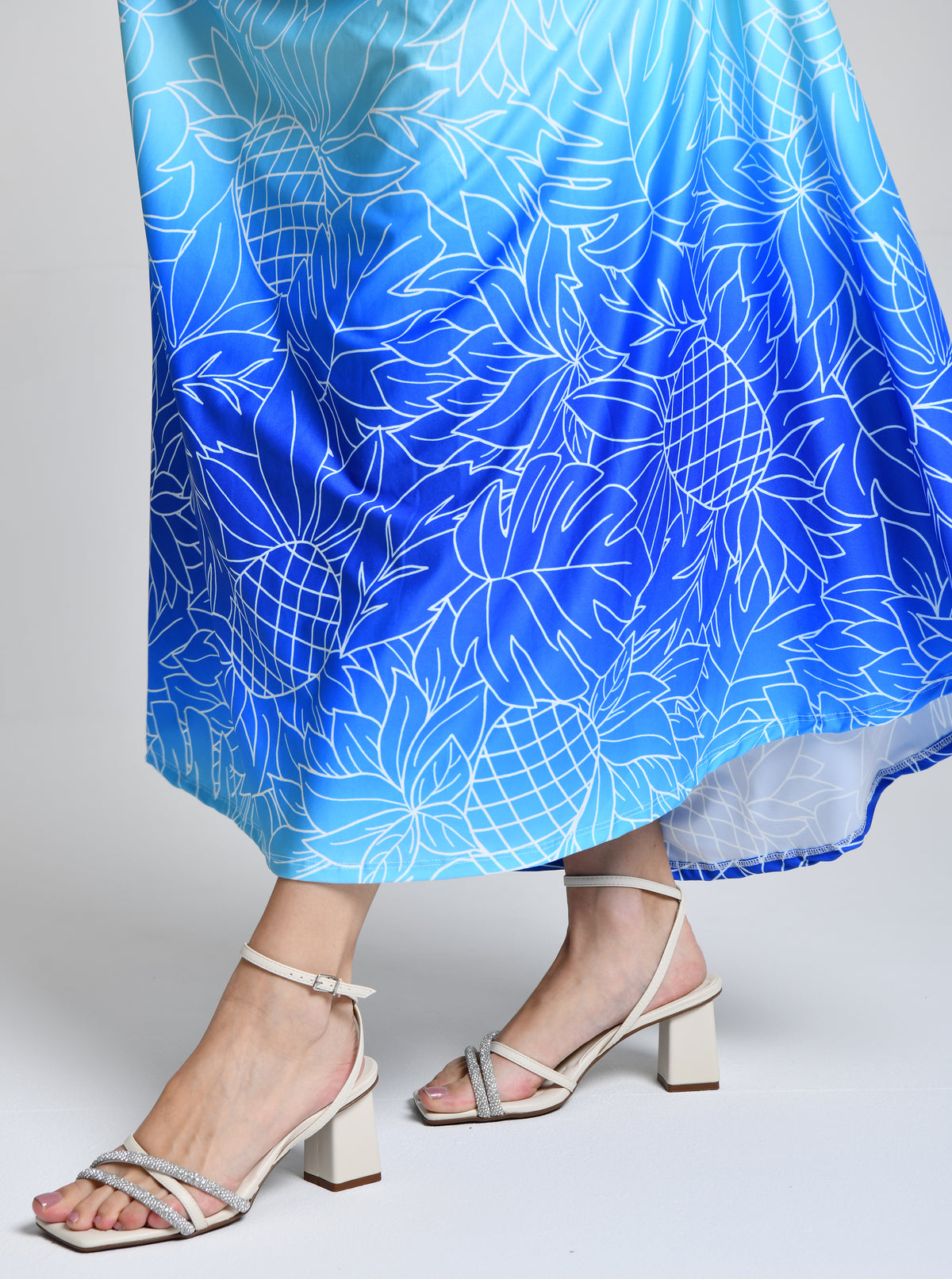 Salto Branco Com Brilho cod 000755