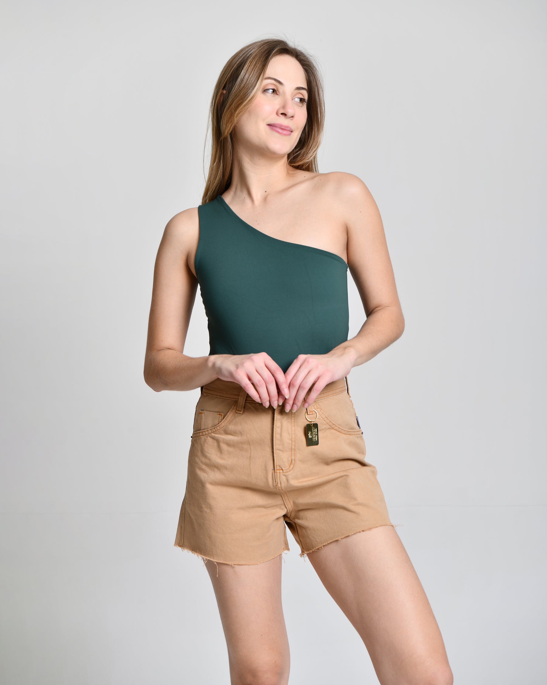 Short Fem Burguês Linha Mom Nude cod 000337