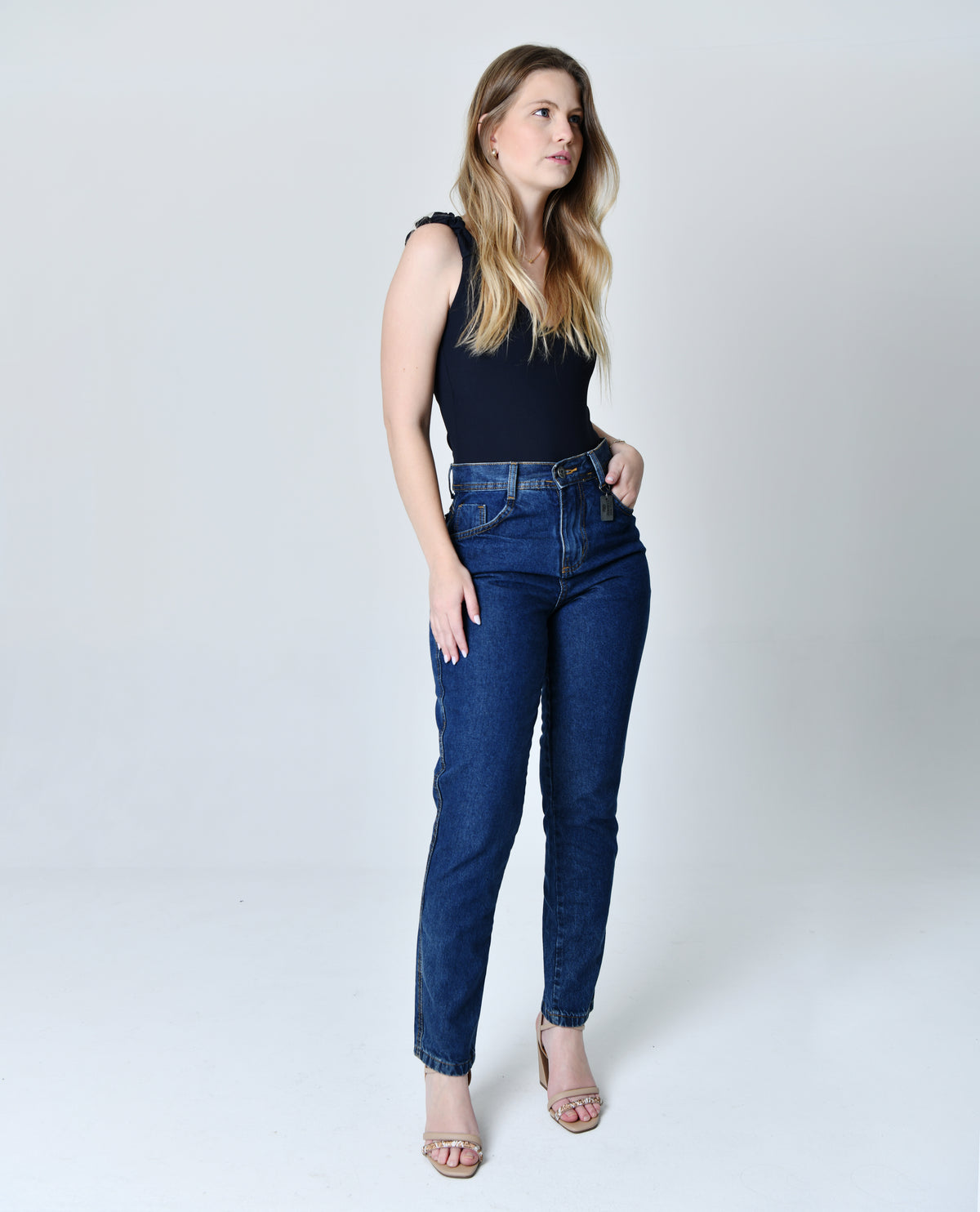 Calça Mom Jeans Hill