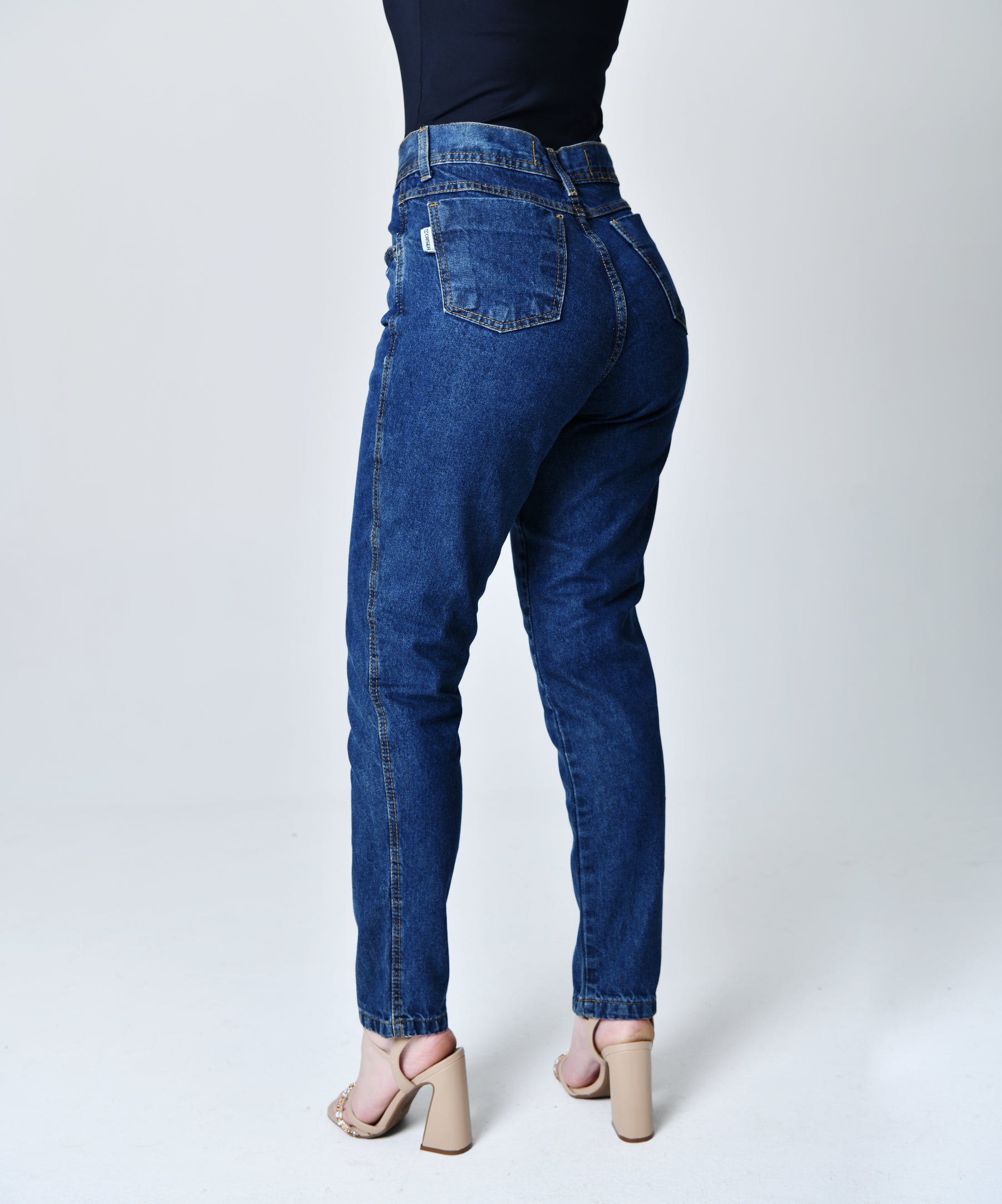 Calça Mom Jeans Hill