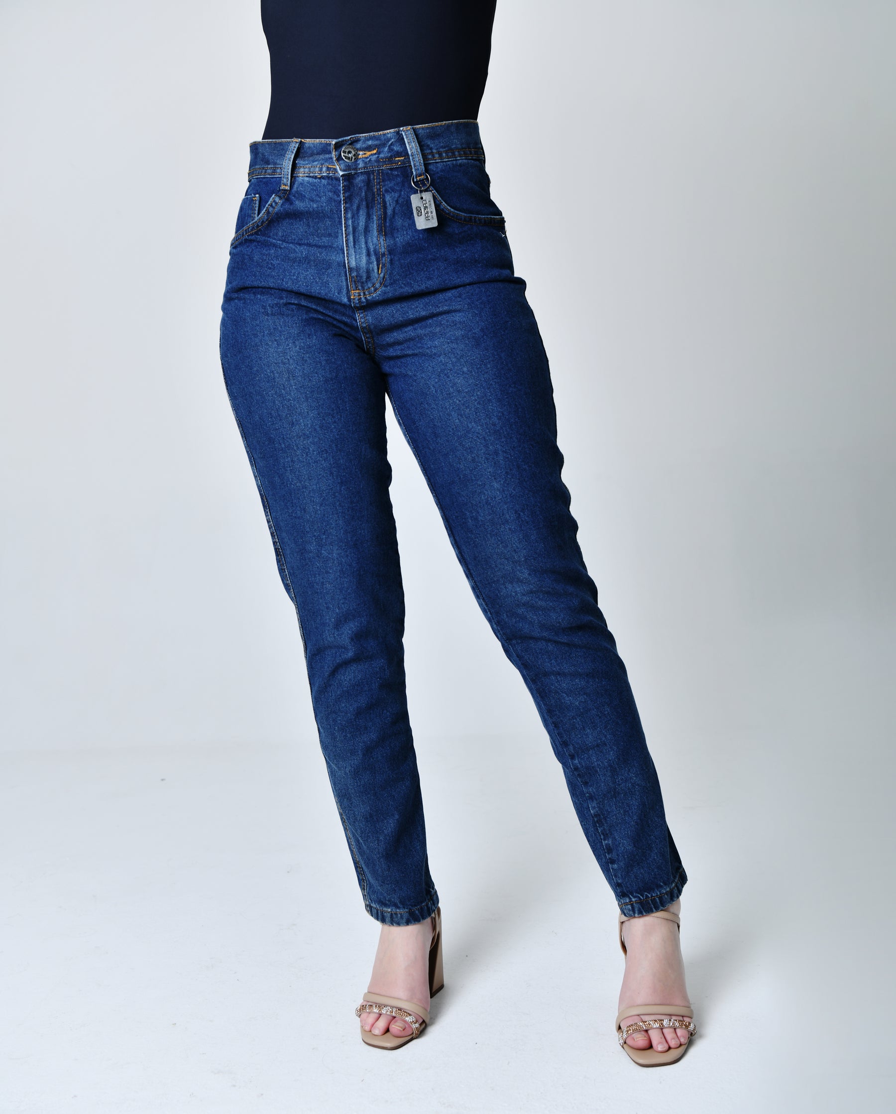 Calça Mom Jeans Hill