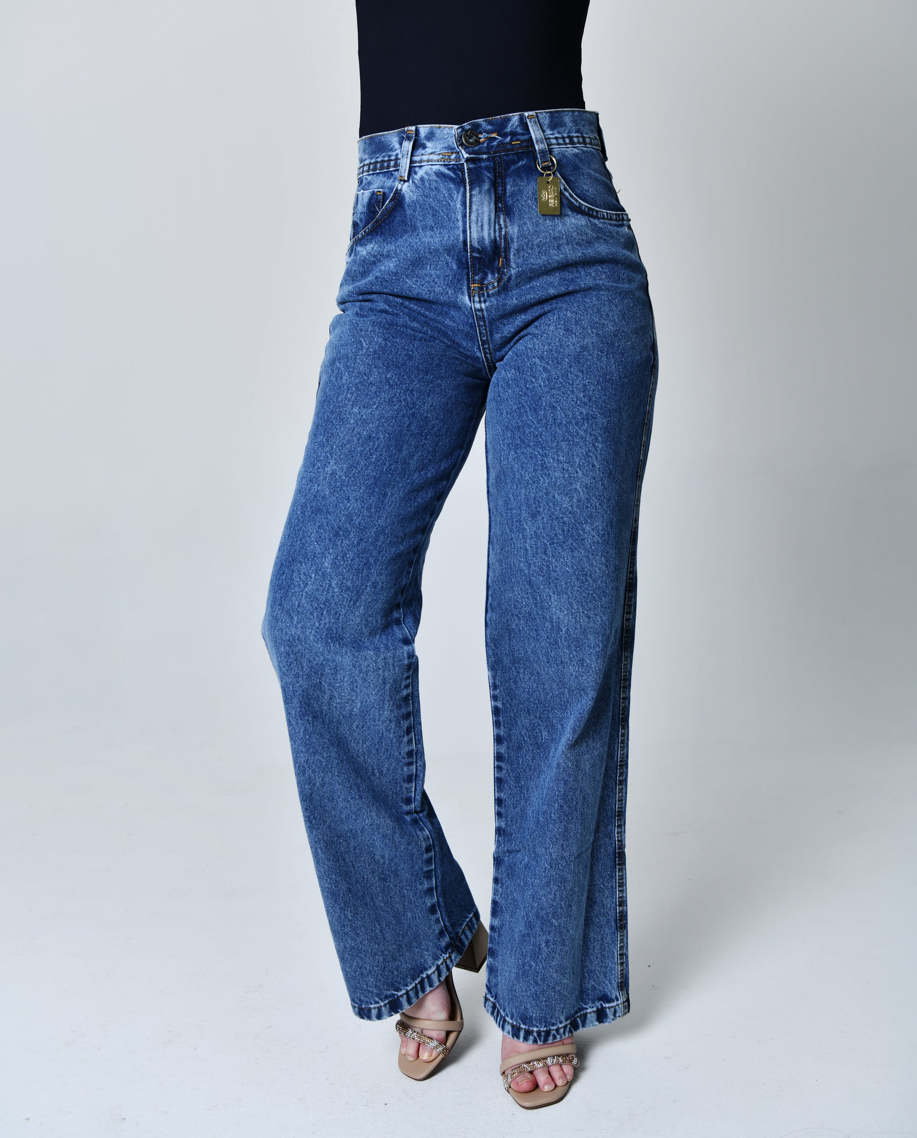 Calça Wide Leg Jeans Médio
