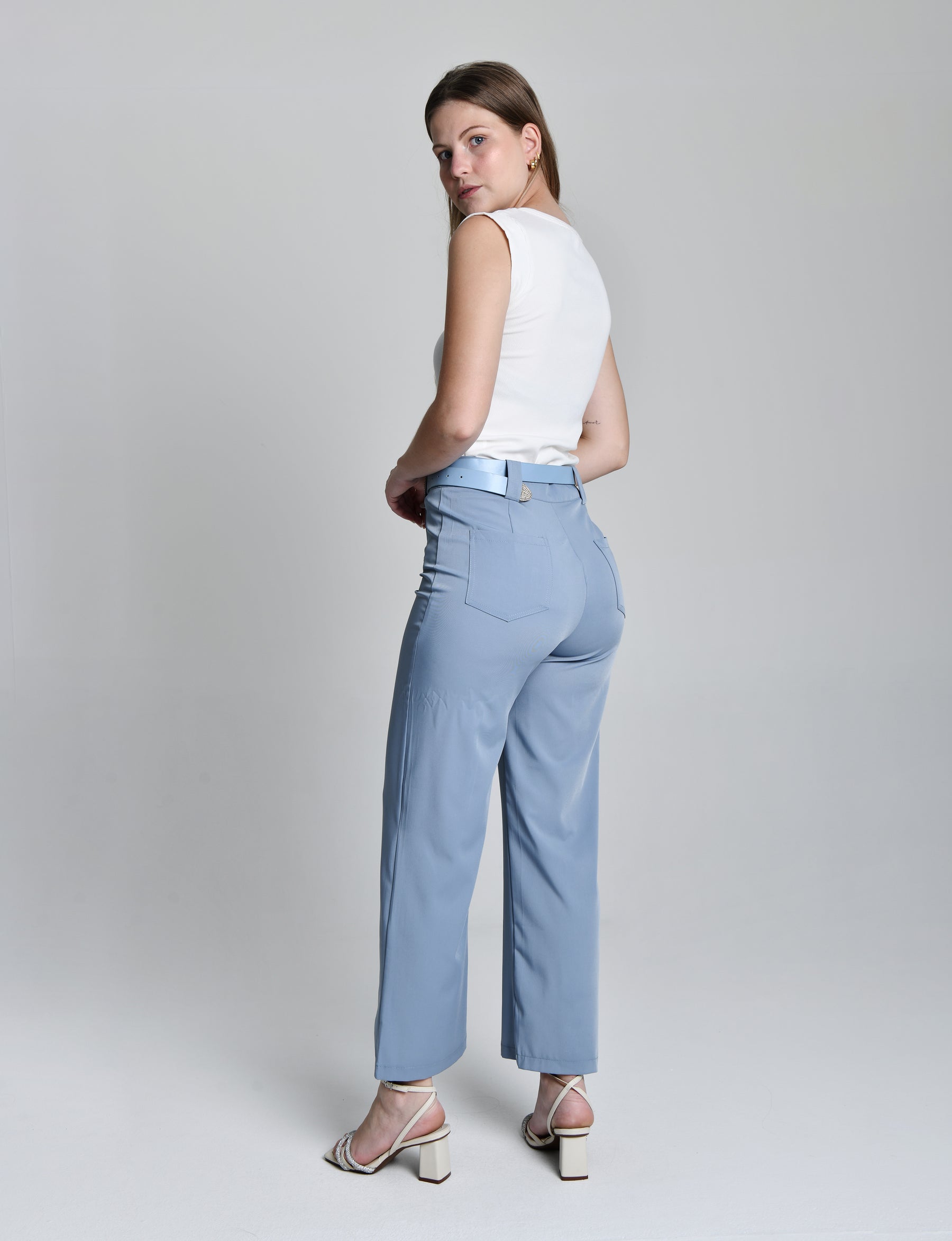 Calça Alfaiataria Bolso Faca