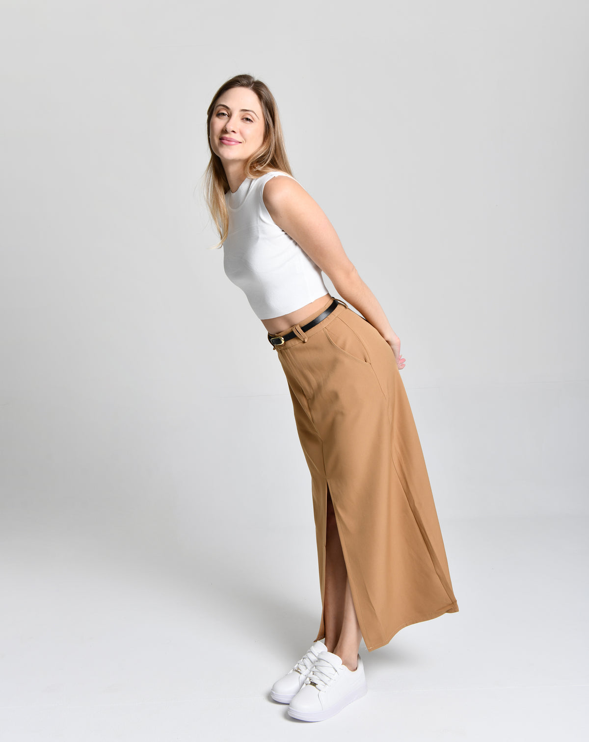 Cropped White HiLL cod 000642