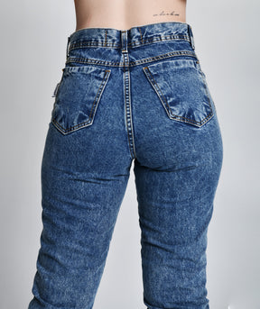 Calça Mom Jeans Médio